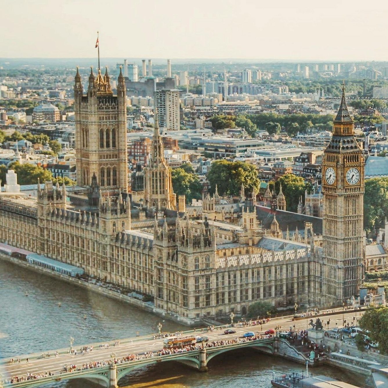 Taxi Services To London